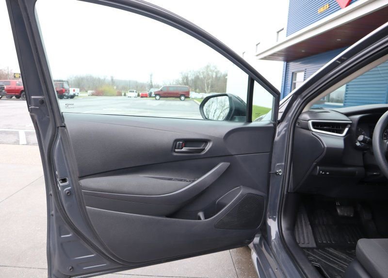 Used 2024 Toyota Corolla LE image 13