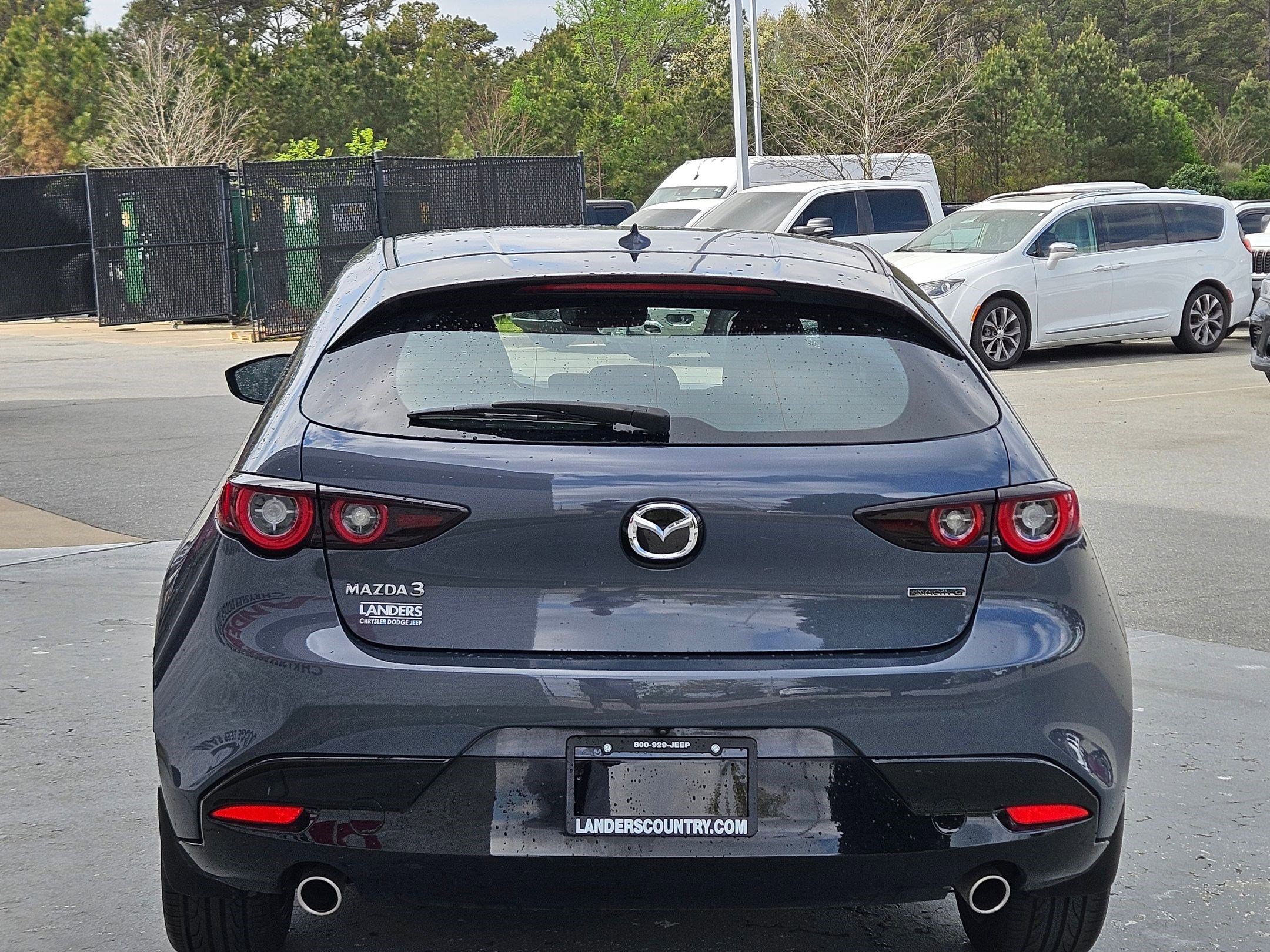 Used 2022 MAZDA MAZDA3 s image 6