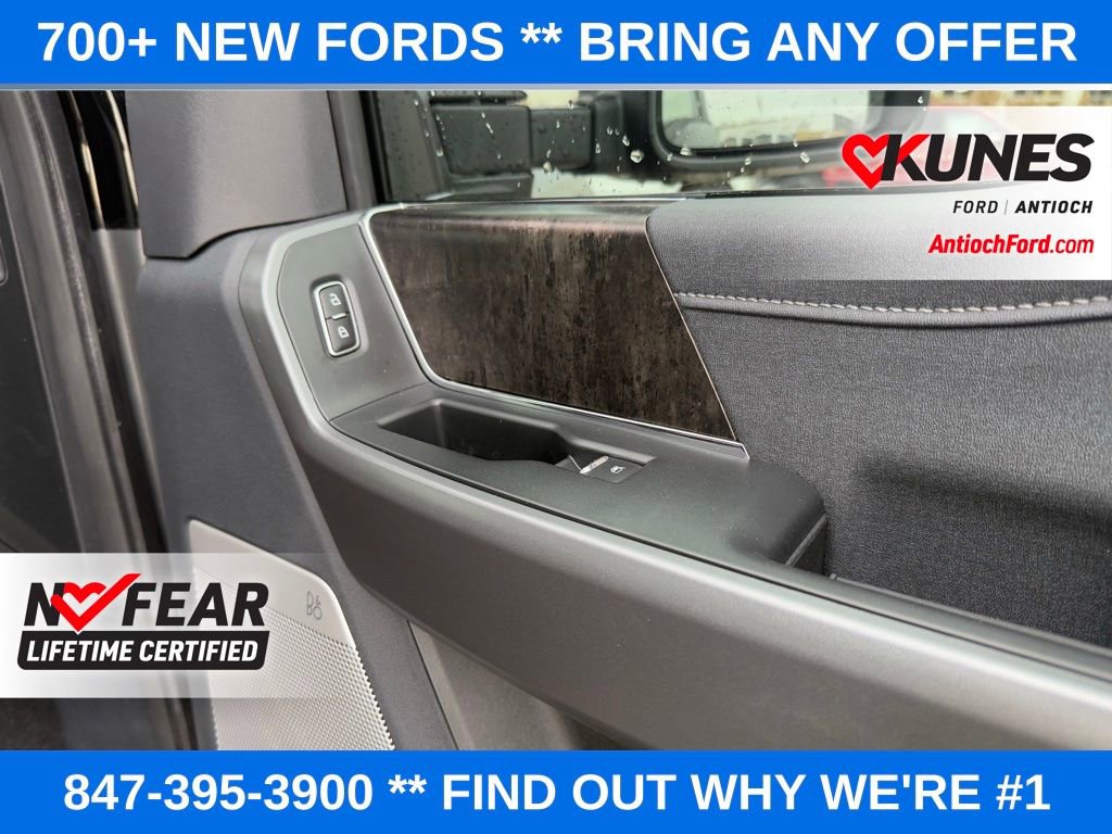 New 2026 Ford F250 Lariat w/ Black Appearance Package image 21