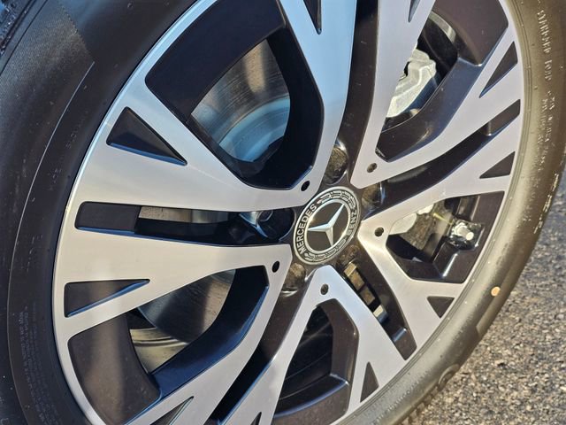 New 2026 Mercedes-Benz GLB 250 4MATIC image 6