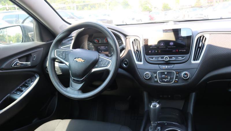 Used 2020 Chevrolet Malibu LS FWD image 19