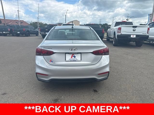 Used 2021 Hyundai Accent SE FWD image 4