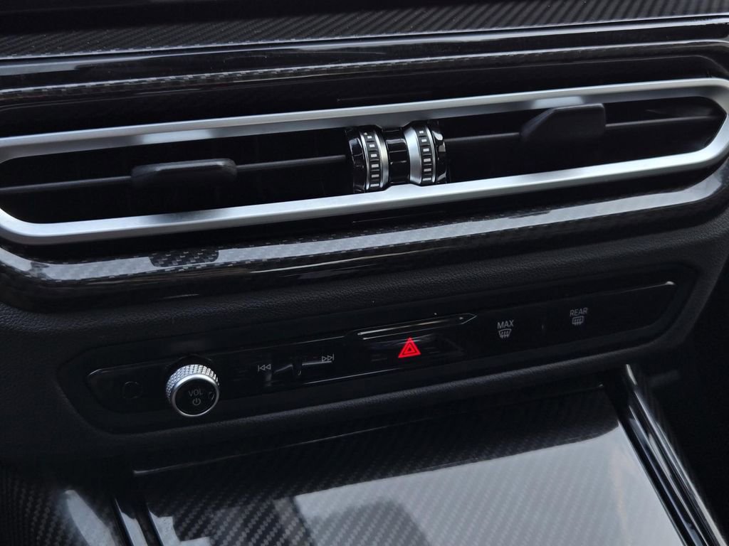 Used 2024 BMW 230i Coupe w/ Premium Package image 24