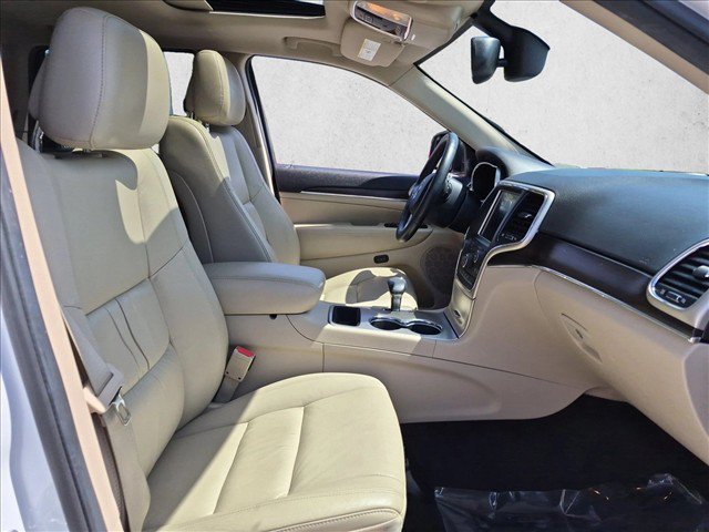 Used 2014 Jeep Grand Cherokee Limited RWD image 23