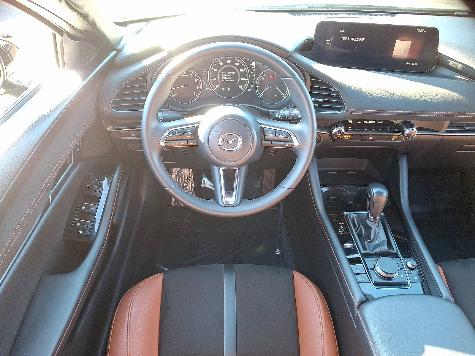 Used 2024 MAZDA MAZDA3 s image 11