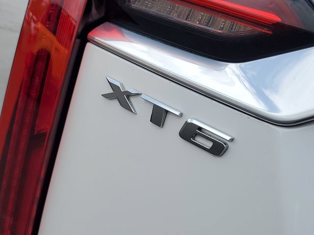Used 2022 Cadillac XT6 Premium Luxury w/ LPO, Floor Liner Package AWD/4WD image 7