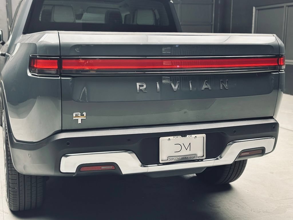 Used 2022 Rivian R1T Adventure AWD/4WD image 16