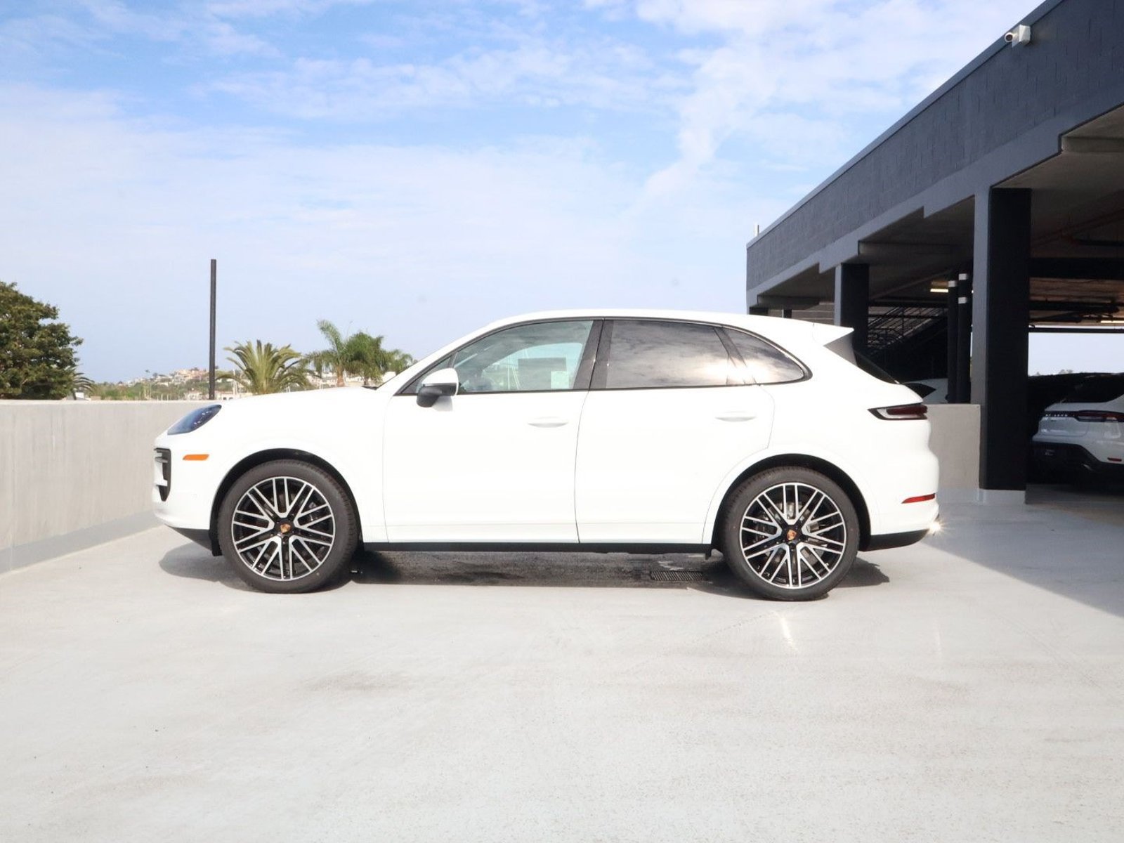 New 2026 Porsche Cayenne AWD/4WD image 2