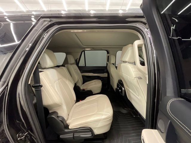 Used 2021 Ford Expedition Max Platinum AWD/4WD image 23