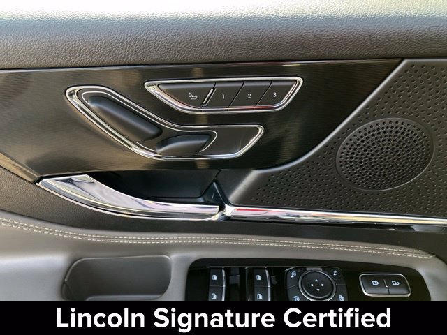 Certified 2023 Lincoln Corsair Reserve AWD/4WD image 14
