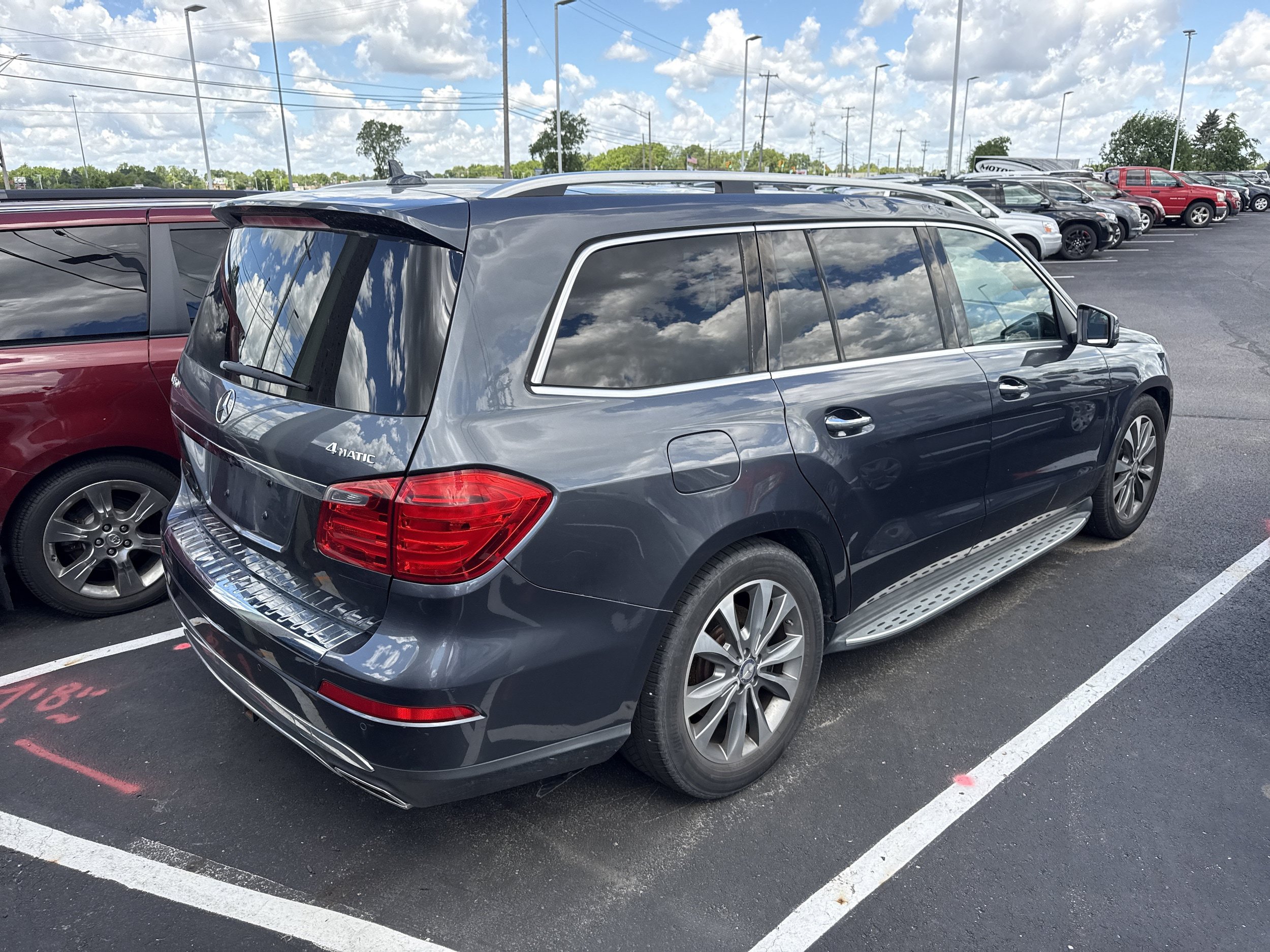Used 2013 Mercedes-Benz GL 450 4MATIC image 3