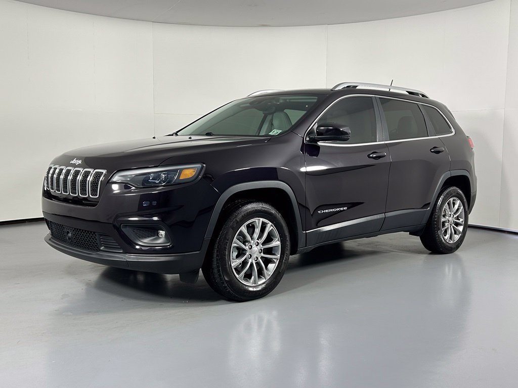 Used 2021 Jeep Cherokee Latitude Lux w/ Sun & Sound Group AWD/4WD image 3