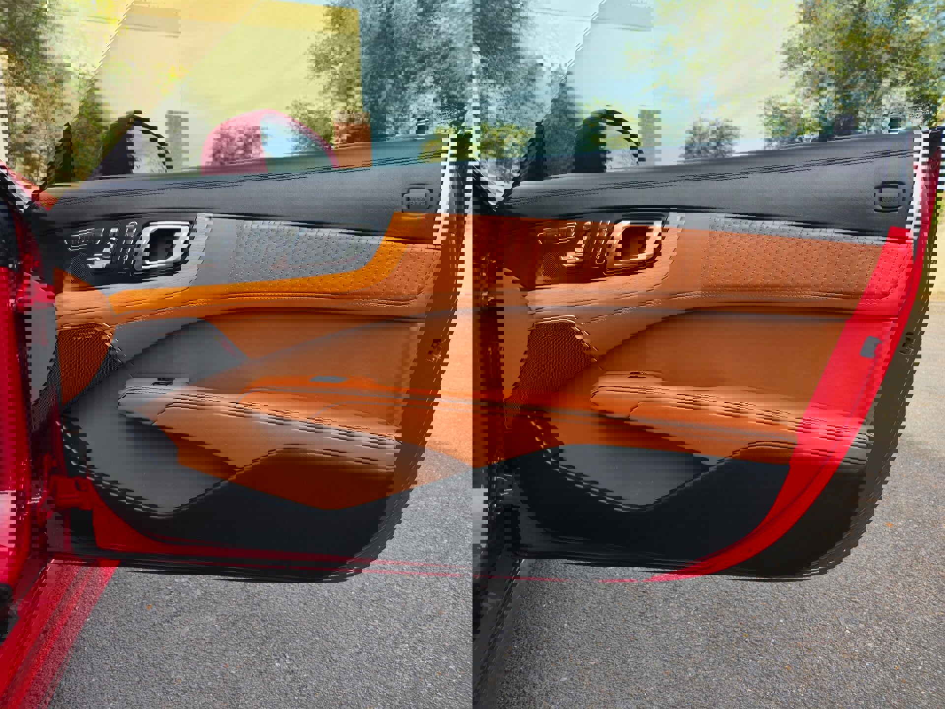 Used 2014 Mercedes-Benz SL 550 image 30