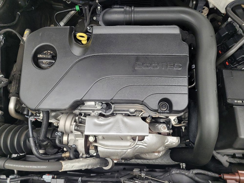 Used 2023 Chevrolet Malibu LT image 30