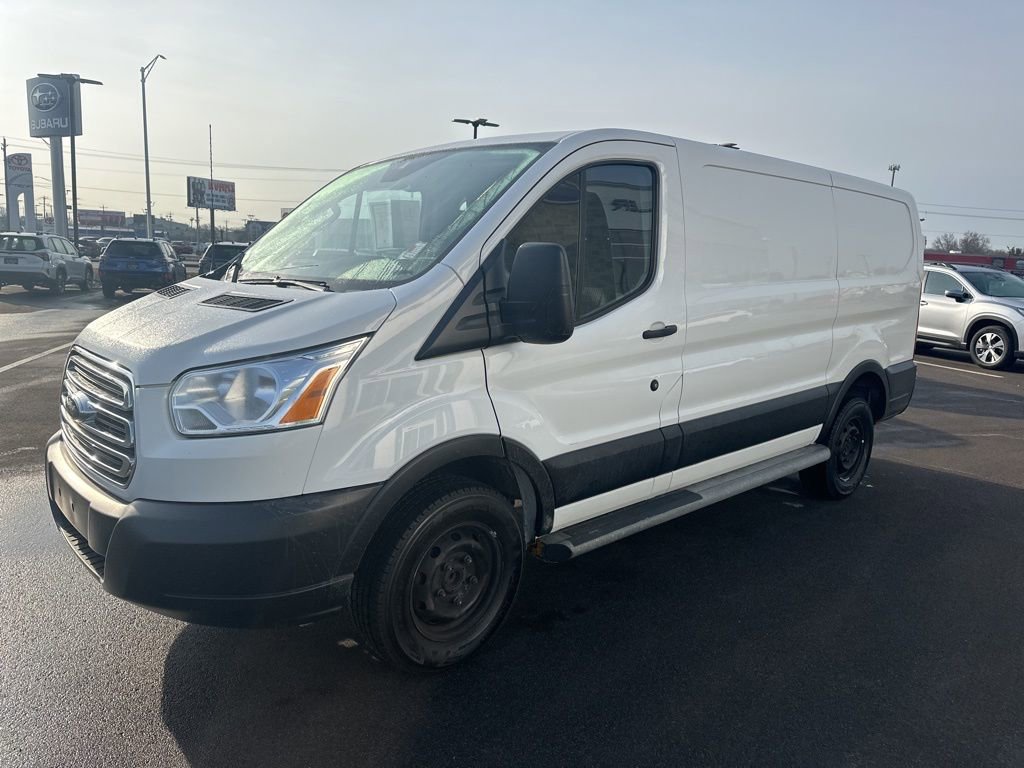 Used 2019 Ford Transit 250 130 Low Roof w/ Exterior Upgrade Package image 3