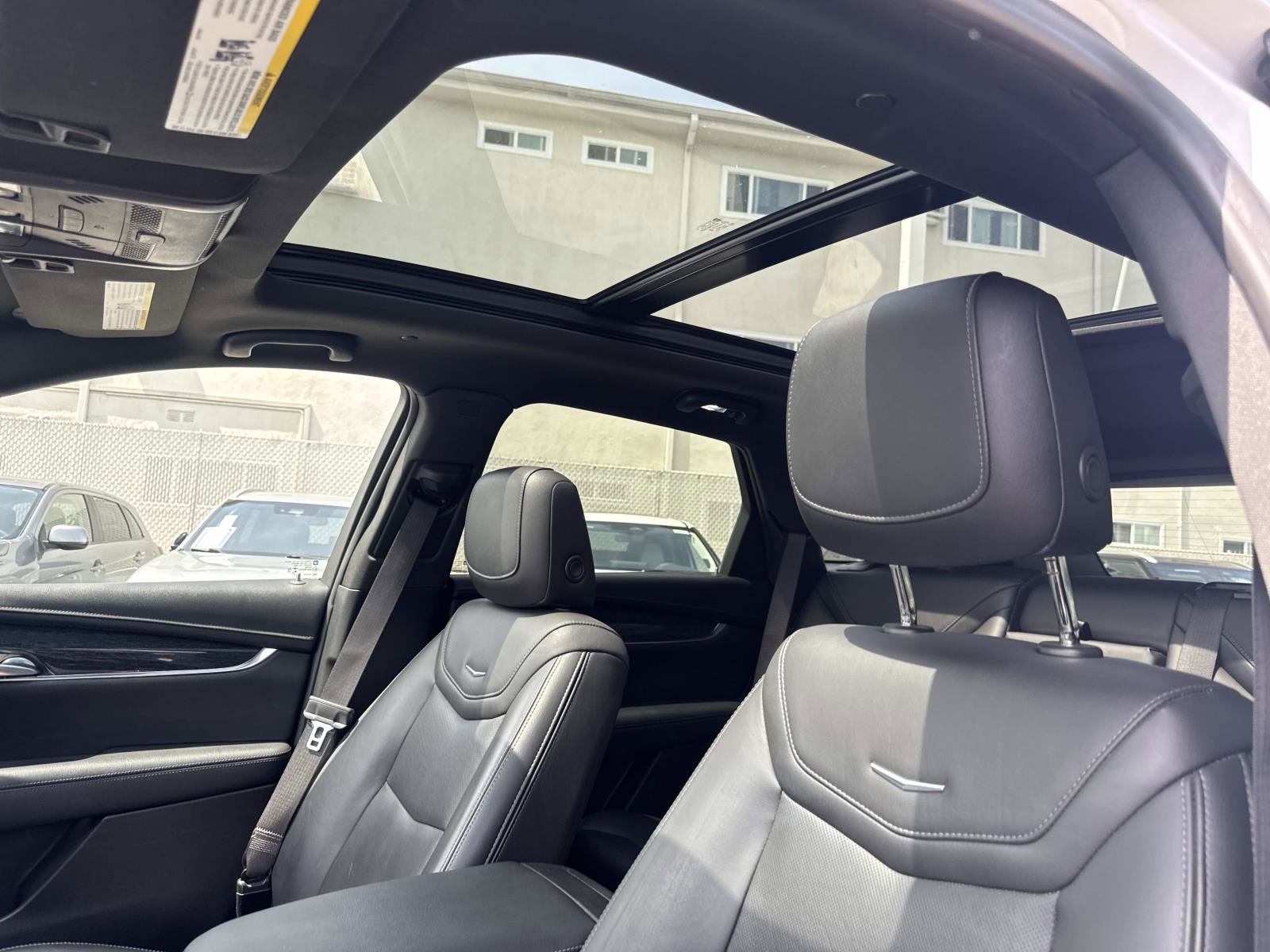 Used 2021 Cadillac XT5 Premium Luxury image 16