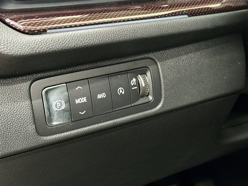 New 2026 Chevrolet Traverse Z71 AWD/4WD image 10