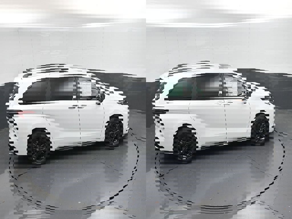 New 2025 Toyota Sienna XSE w/ XSE Premium Package image 39