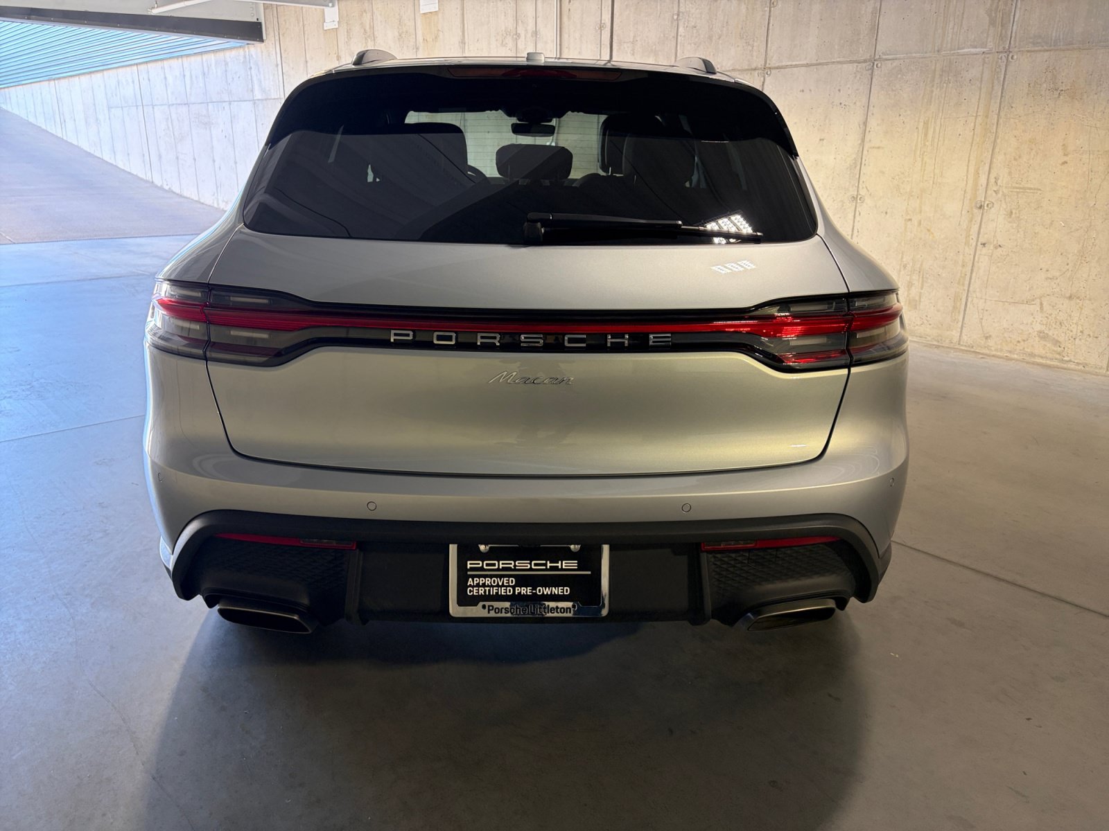 Certified 2026 Porsche Macan AWD/4WD image 7