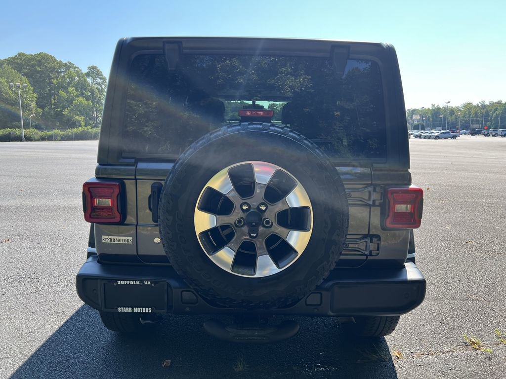 Used 2018 Jeep Wrangler Unlimited Sahara image 4