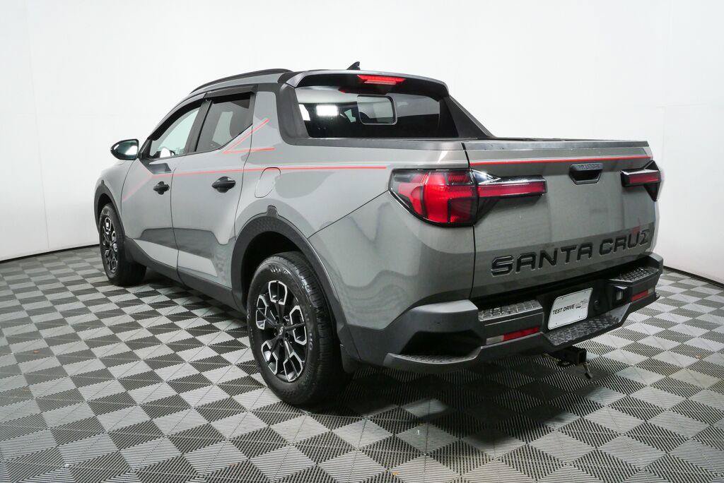 Used 2024 Hyundai Santa Cruz SEL w/ Activity Package FWD image 29