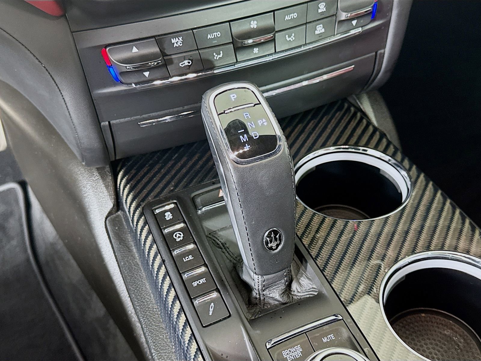 Used 2022 Maserati Ghibli Modena RWD image 14