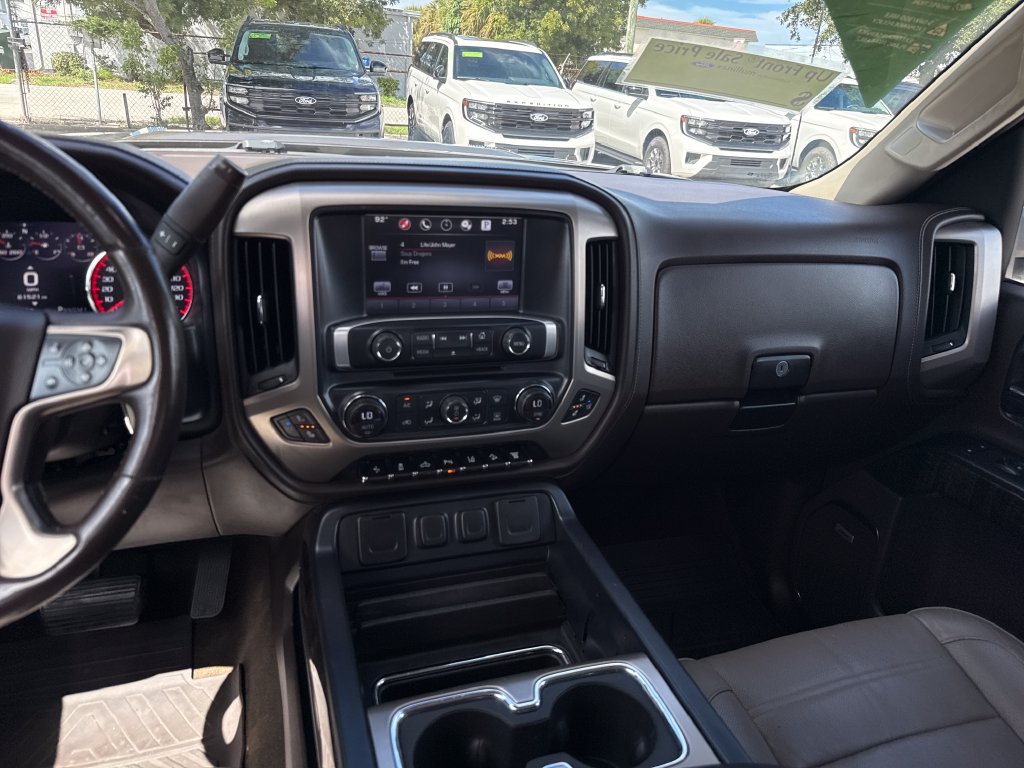 Used 2015 GMC Sierra 2500 Denali w/ Duramax Plus Package AWD/4WD image 6
