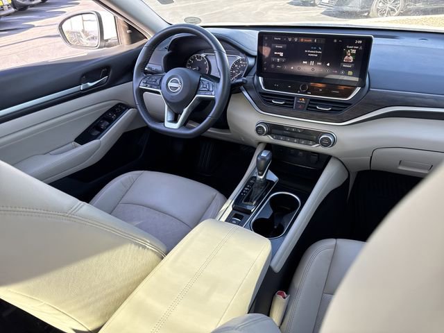 Used 2023 Nissan Altima 2.5 SL image 22