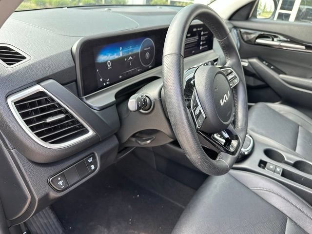 Used 2025 Kia Seltos SX w/ SX Sunroof Package AWD/4WD image 21