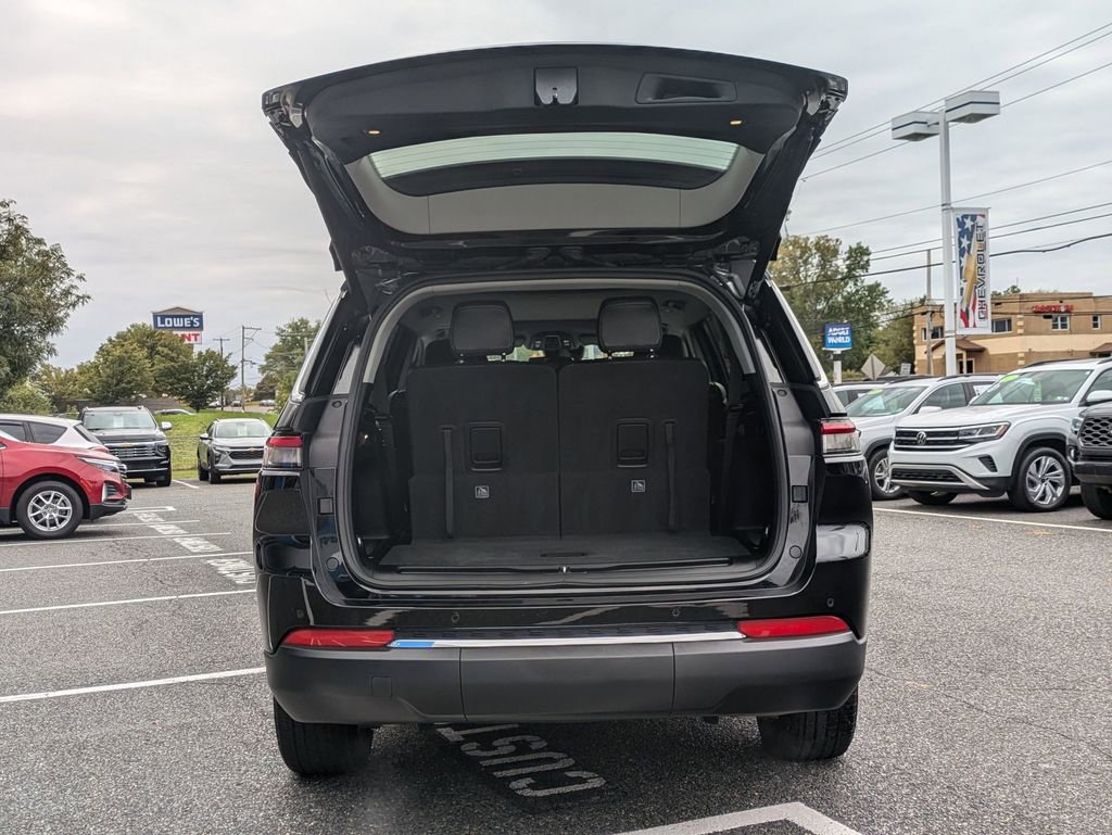 Used 2022 Jeep Grand Cherokee L Limited image 25