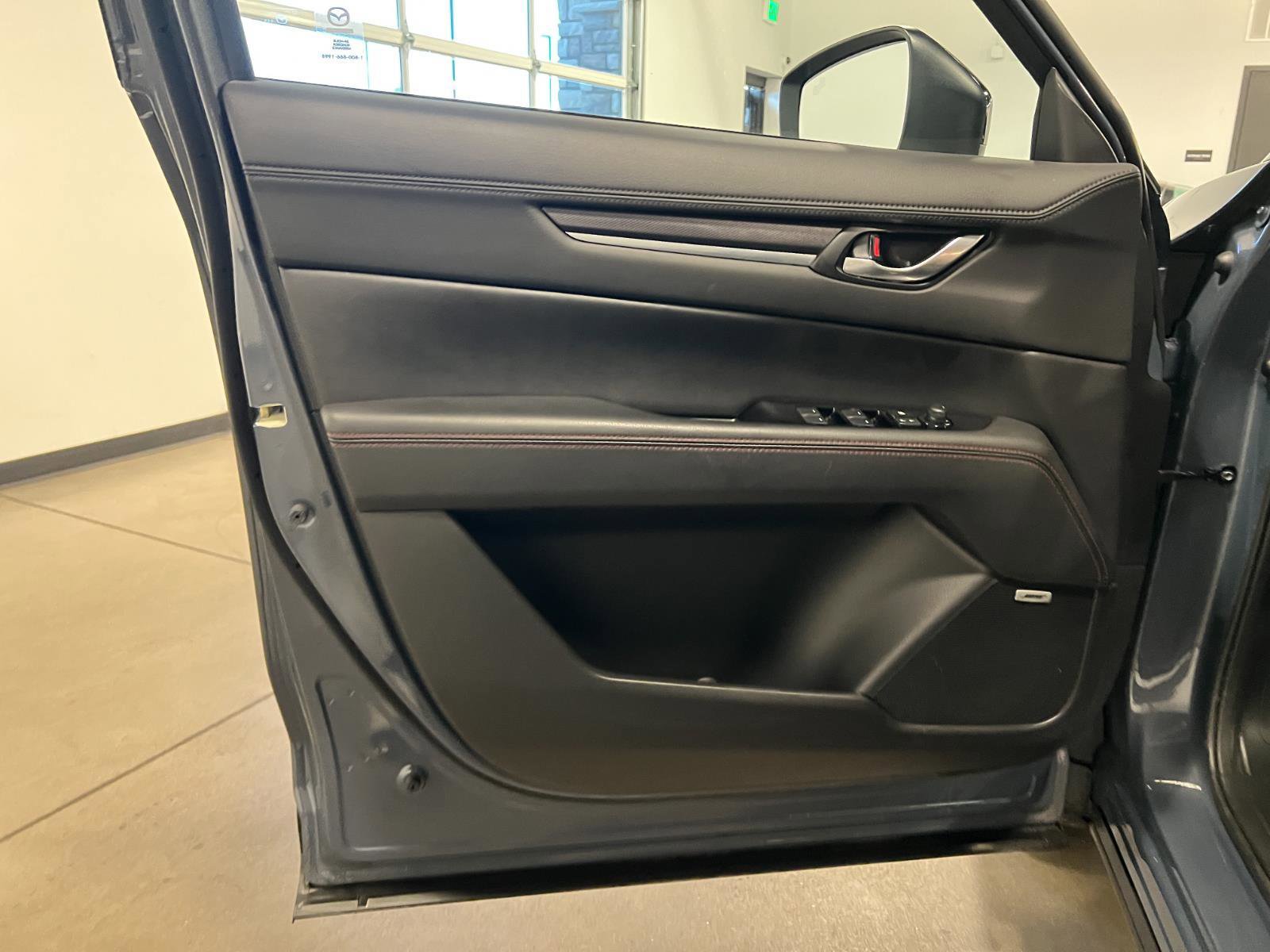 Used 2023 MAZDA CX-5 Carbon Edition AWD/4WD image 28