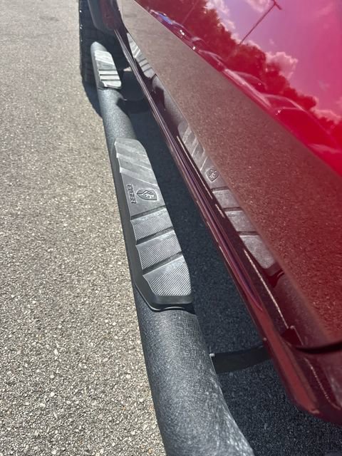 Used 2024 Chevrolet Colorado Trail Boss w/ Technology Package image 11