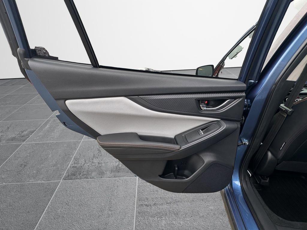 Used 2019 Subaru Crosstrek 2.0i Limited w/ Moonroof Package w/Navigation image 16