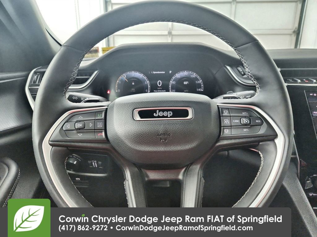 Used 2024 Jeep Grand Cherokee Altitude image 22