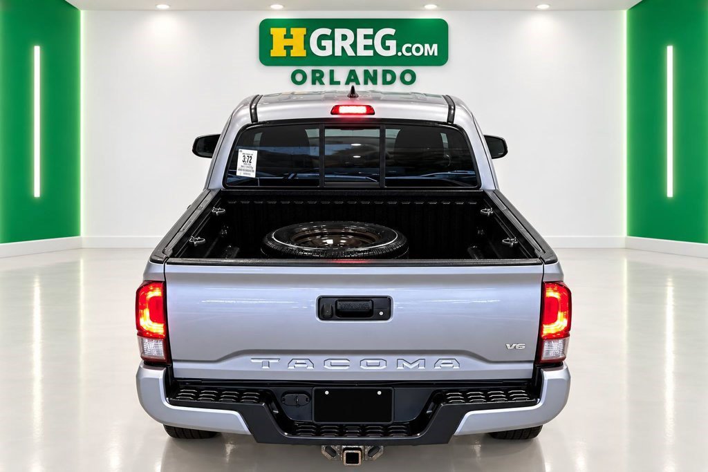 Used 2016 Toyota Tacoma TRD Sport w/ Towing Package AWD/4WD image 8