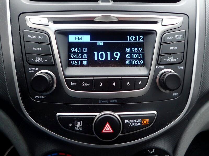 Used 2017 Hyundai Accent SE image 15