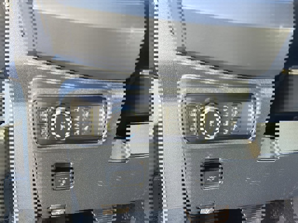 New 2025 Ford Bronco Badlands image 22