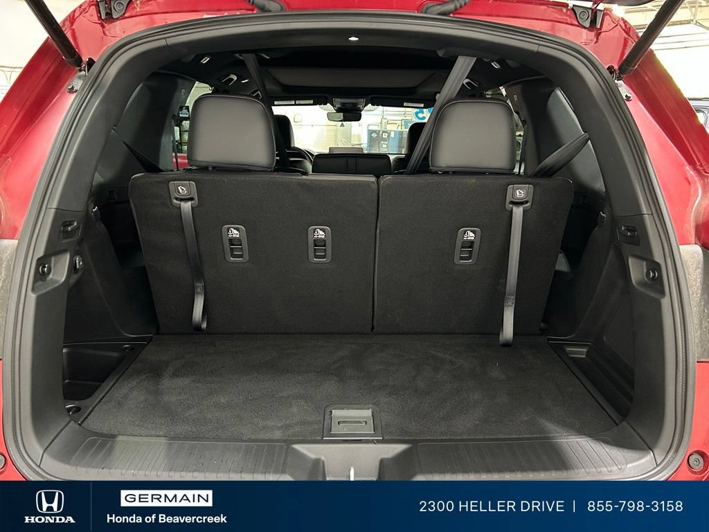 Certified 2025 Honda Pilot Black Edition image 30