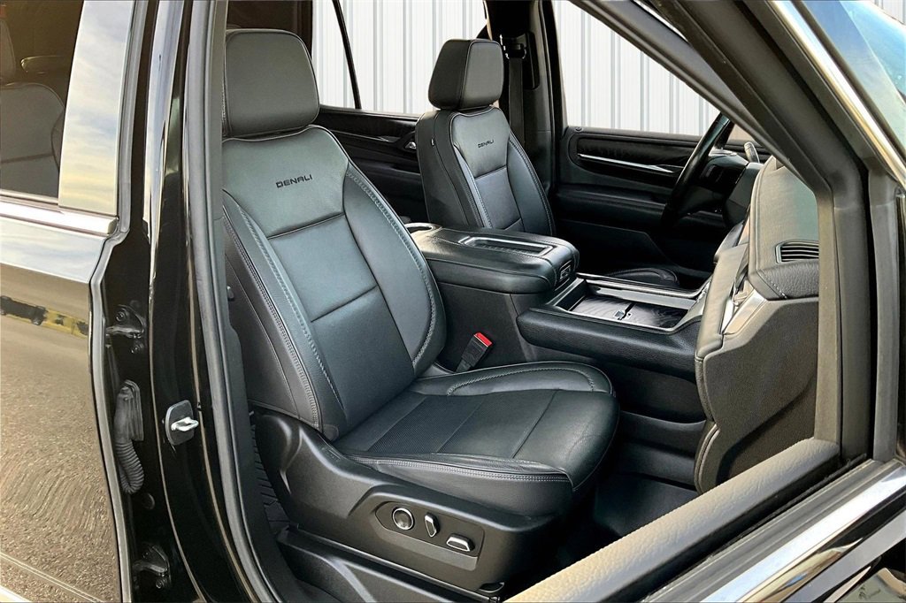 Used 2021 GMC Yukon Denali image 28