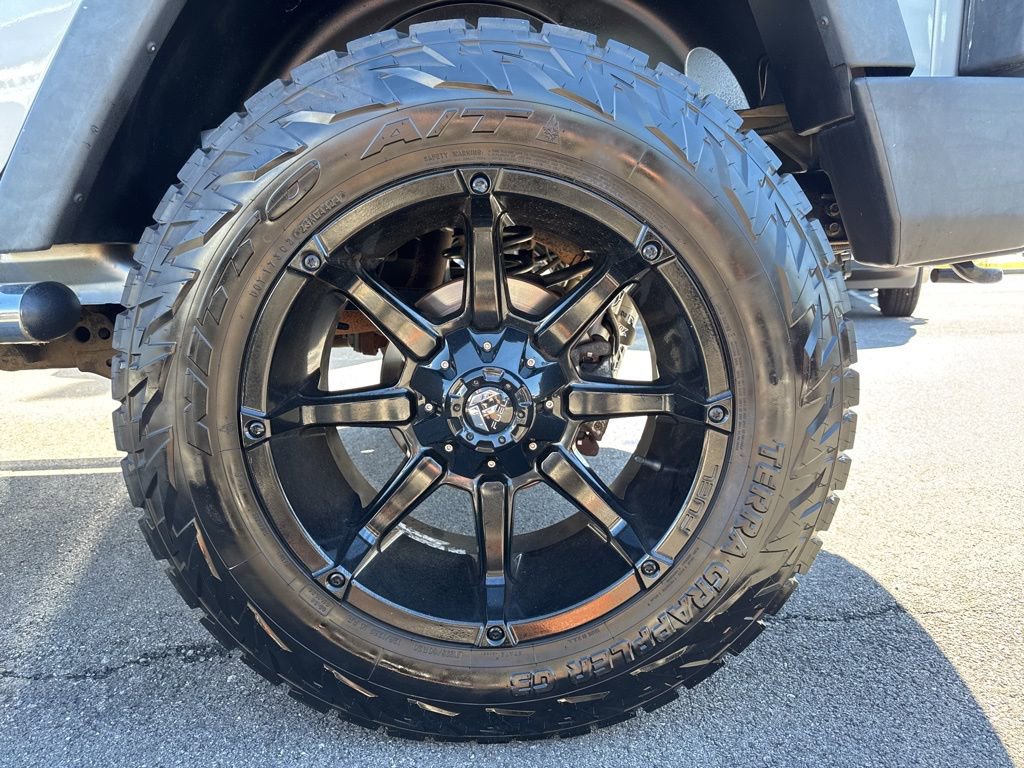 Used 2011 Jeep Wrangler Unlimited Sport AWD/4WD image 13