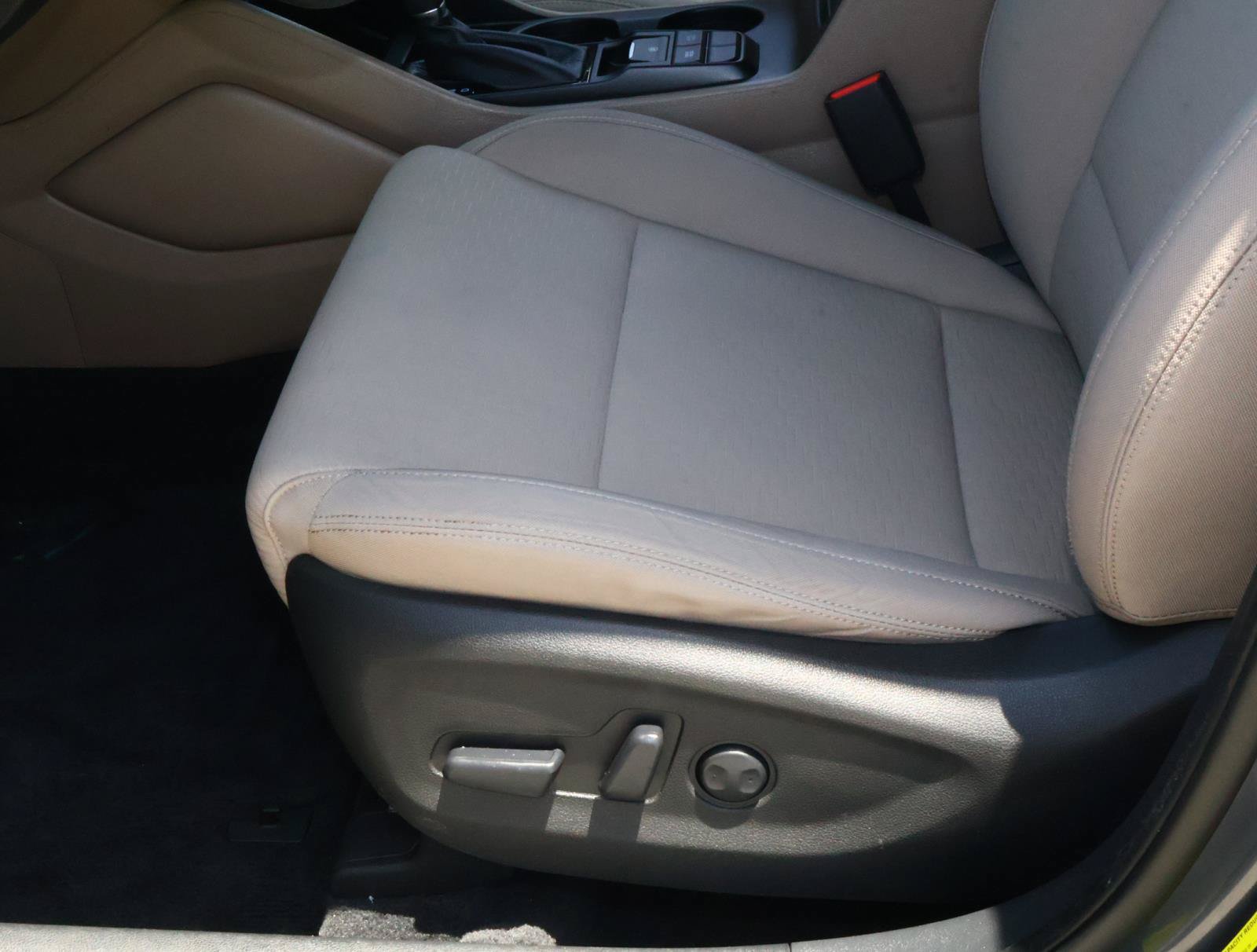 Used 2021 Hyundai Tucson Sport FWD image 13