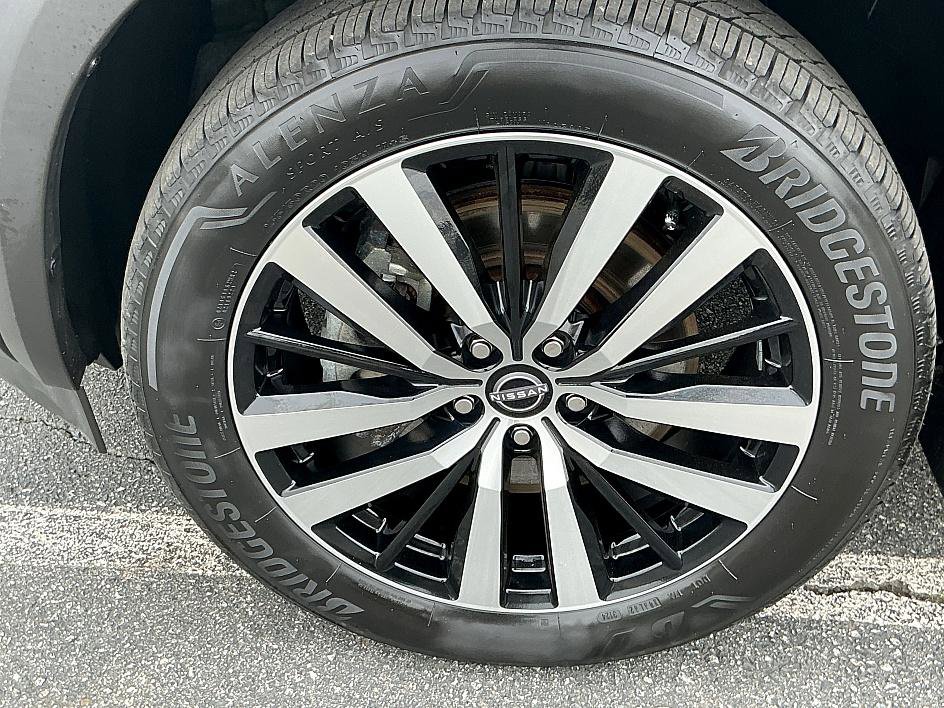 Certified 2024 Nissan Pathfinder Platinum w/ Cargo Package image 8