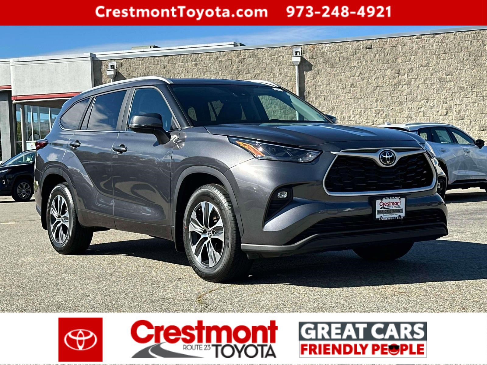 Certified 2023 Toyota Highlander XLE image 2