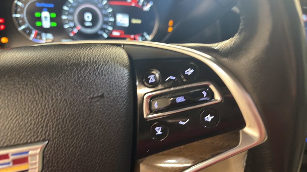 Used 2019 Cadillac Escalade Luxury AWD/4WD image 20