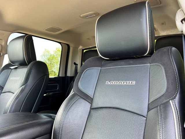 Used 2023 RAM 3500 Laramie AWD/4WD image 23