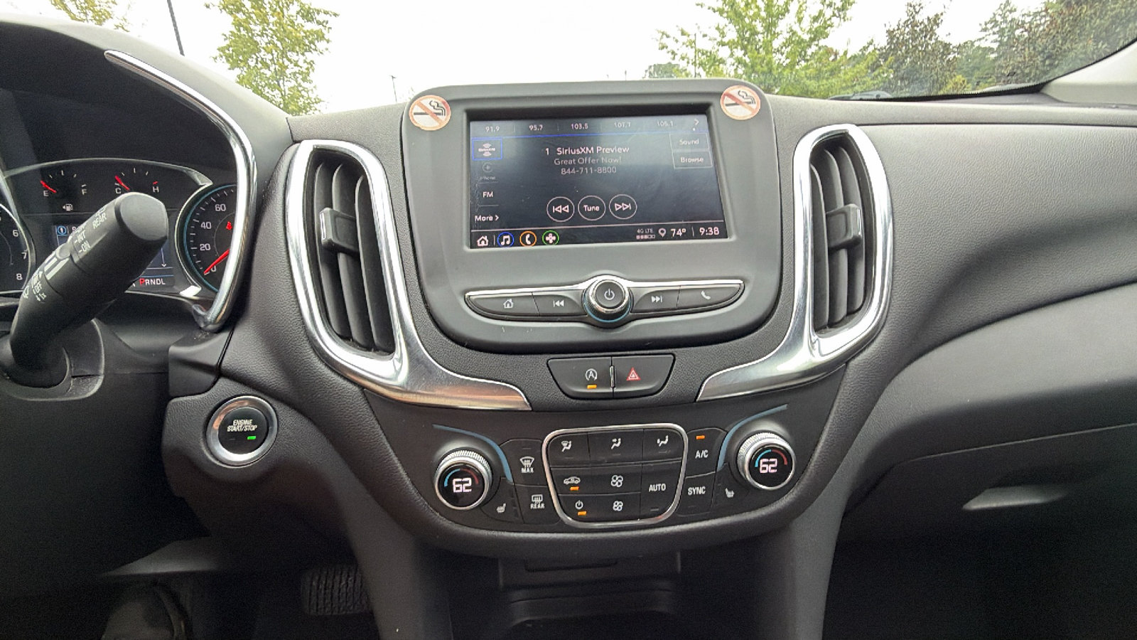 Used 2024 Chevrolet Equinox LT AWD/4WD image 32