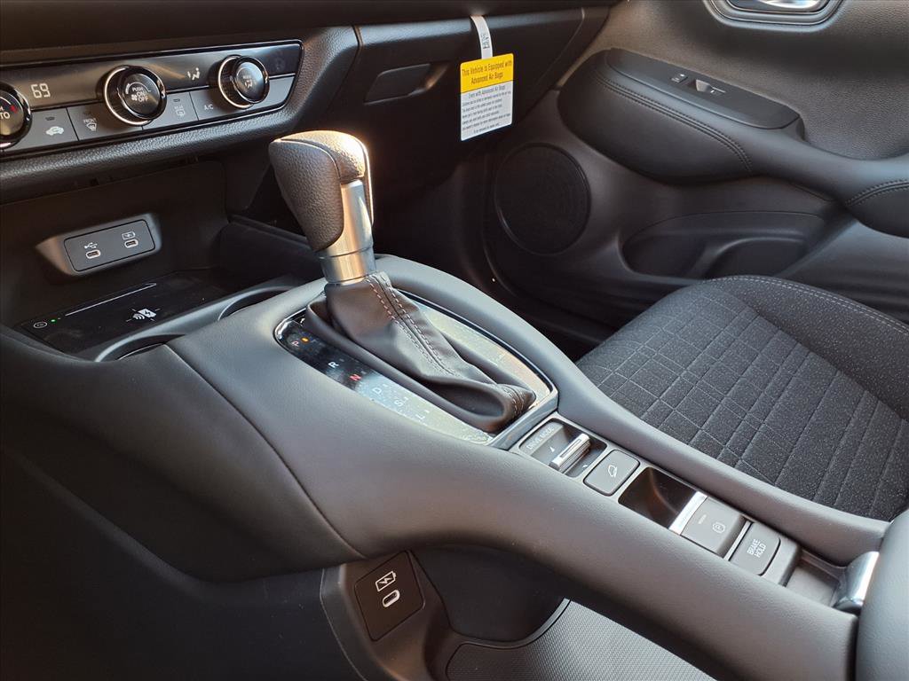 New 2026 Honda HR-V LX image 18