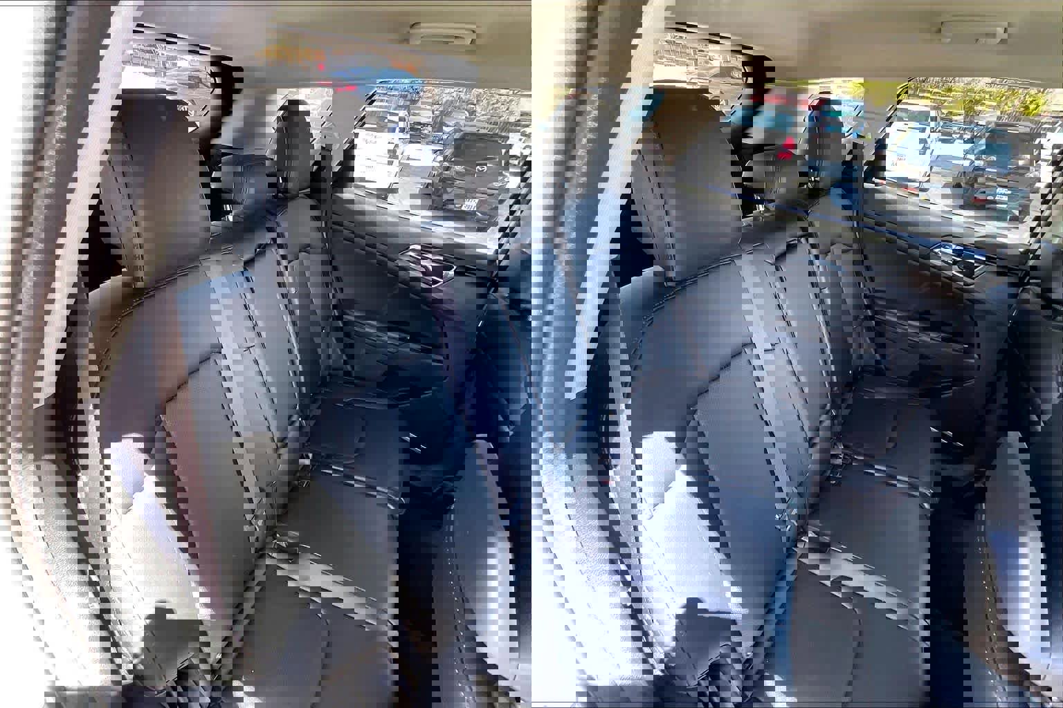 Used 2023 Kia Sportage EX image 18