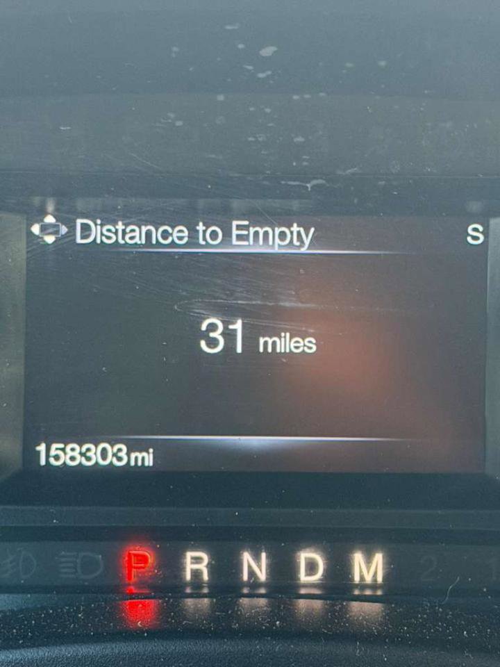 Used 2017 Ford Expedition EL XLT image 32