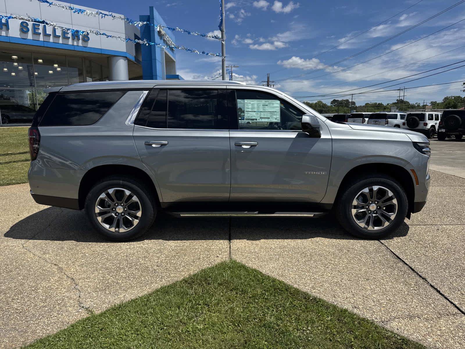 New 2026 Chevrolet Tahoe LS w/ Max Trailering Package AWD/4WD image 6